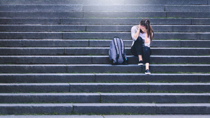 High School Girls ‘Humiliated’ By AI Porn Images Made By Classmates!